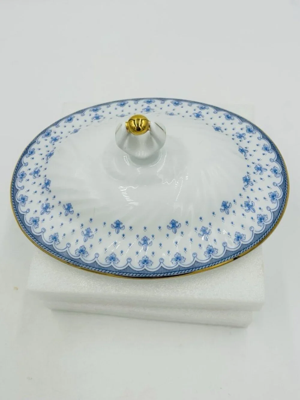Porcelana Quinta Nova Blue Fluer de Lis Oval Vegetable Dish Soup Tureen with Lid